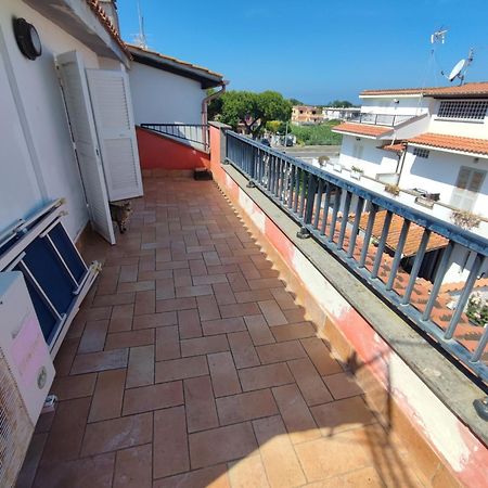 Casa Al Mare Con Giardino Vicino A Roma Villa Torvaianica Dış mekan fotoğraf