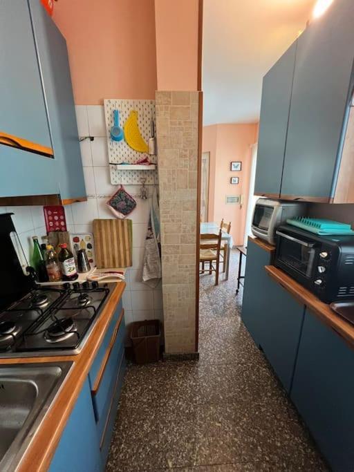 Casa Al Mare Con Giardino Vicino A Roma Villa Torvaianica Dış mekan fotoğraf